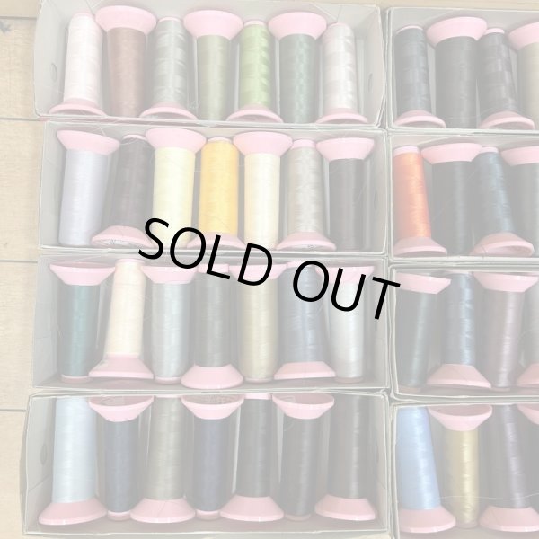 画像3: 【テトロン糸】いろいろ＃80　75色75本　白入 (3)